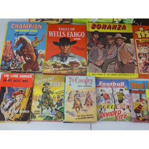 53 - A collection of vintage children's annuals and other books to include The Lone Ranger On Butte Trail... 