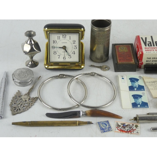 105 - A lot of assorted collectables to include a pocket magnifying glass, a bone handled butter knife, Wi... 