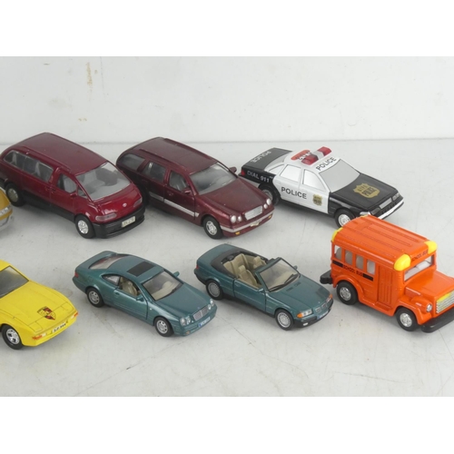 271 - A collection of model cars to include Matchbox 'Superkings' and more.