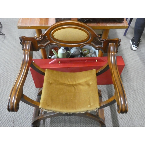 520 - An antique style Savonarola chair.