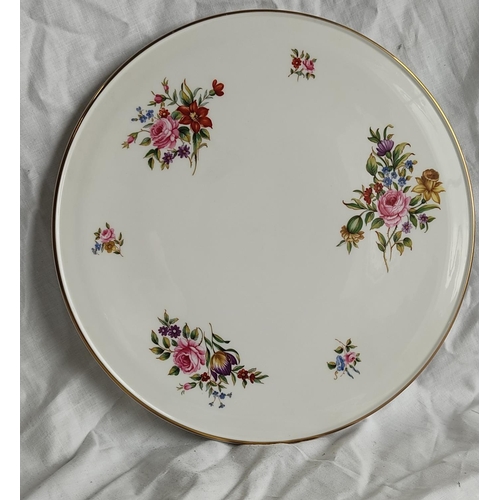 435 - A stunning Royal Worcester cake plate.