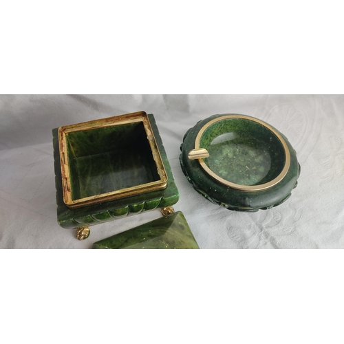 50 - A vintage marble cigarette box and similar ashtray.