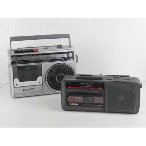 360 - A vintage Sanyo radio & another.