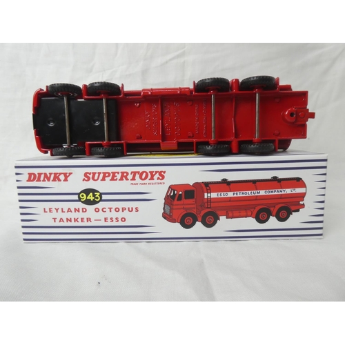 12 - A boxed Dinky Supertoys 943 'Leyland Octopus Tanker - Esso'.