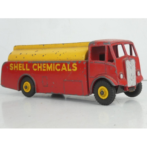 60 - A diecast Dinky Super Toys 'Shell Chemicals' AEC Monarch Thompson Tank.