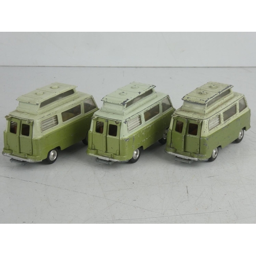 72 - 3 diescast Corgi 'Ford Thames Caravan' cars.