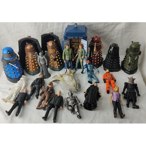 7 - A larger collection of Dr Who figures, to include Dr Who, Daleks & more.