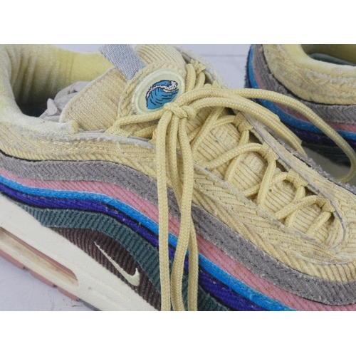 121 - A pair of vintage size 5.4 Nike Air Max trainers by designer Sean Wotherspoon.