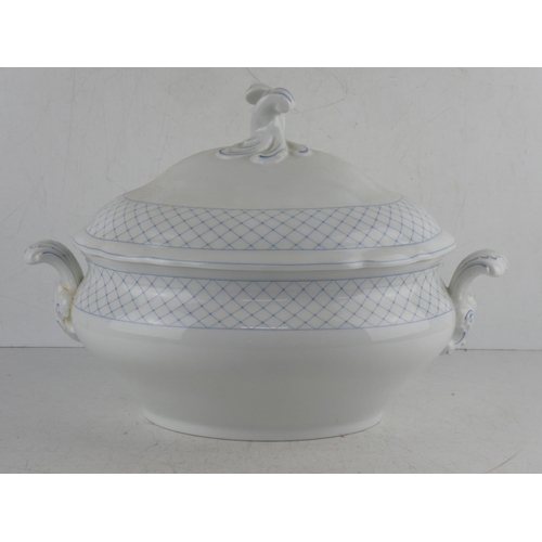 198 - A German pottery blue and white patterned lidded tureen.