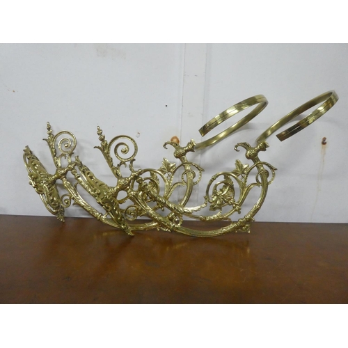 Lot 255       