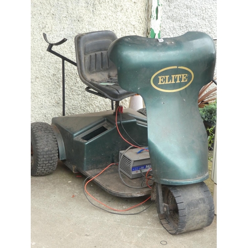 503 - A vintage Elite golf buggy (untested)