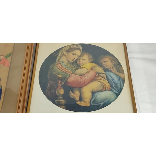 56 - An antique framed print 'S Maria de Perpetuo Succursu' and another 'La Madonna Della Seggiola' - Raf... 