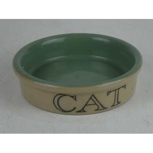 359 - A vintage Denby 'Cat' food dish.