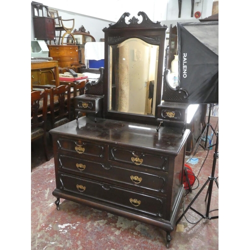 369 - A stunning antique mirror back dressing table, 108cm x 175cm x 52cm.