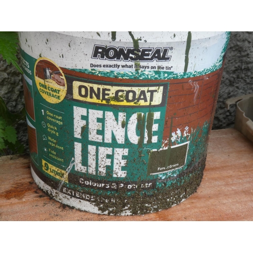 489 - Three tubs of Ronseal paint.