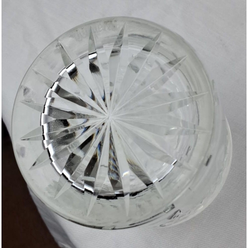 109 - A Waterford crystal lidded preserve jar with intricate diamond pattern and starburst design on the b... 