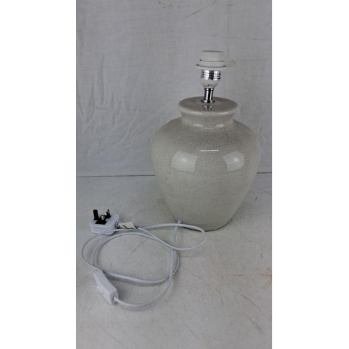 632 - Ceramic table lamp base with white crackle glaze finish, including cord and plug.