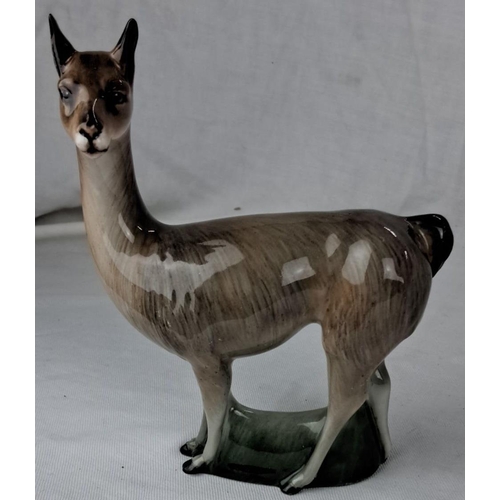 80 - A Royal Doulton Alpaca figure