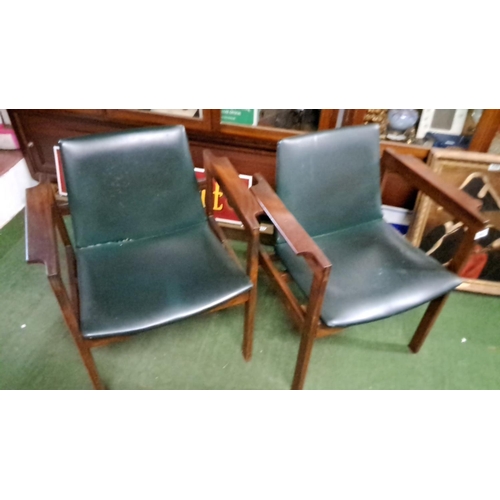 442 - Scarce pair of Mid-Century Modern 'Beithcraft' chairs, with dark green upholstery and wooden frames.