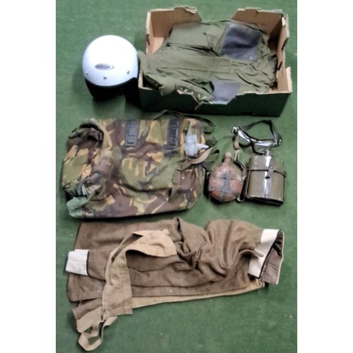 209 - Motorcycle helmet, goggles, flasks, camouflage bag and overalls.