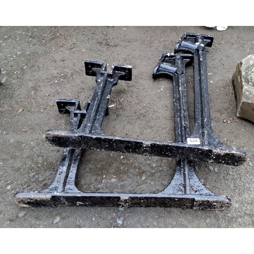 528 - Pair of antique cast iron industrial legs, featuring a sturdy H-shaped design and black finish, tabl... 