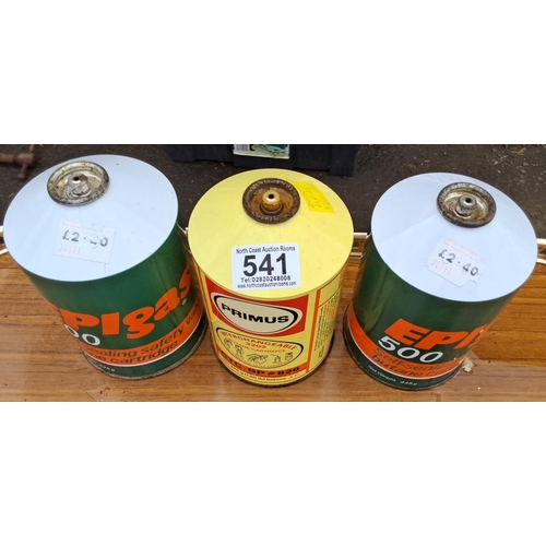 541 - Three butane cartridges, including two EPigas 500 self-sealing cans (445g) and one Primus 2202 inter... 