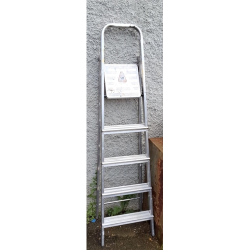 549 - Aluminum 5-Step Ladder with Safety Rail and Platform.