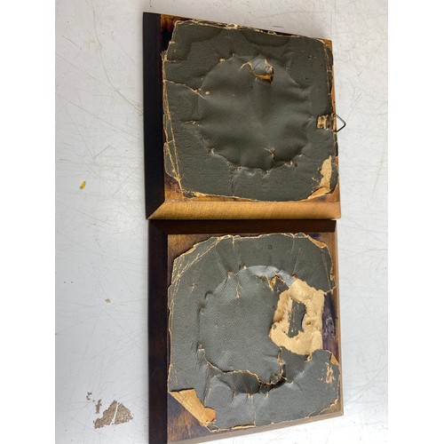 142 - Pair of Hand-painted miniature portraits of man and woman in Renaissance attire, each framed in circ... 