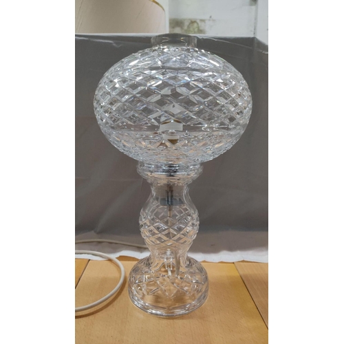 474 - Cut glass table lamp with detailed diamond pattern throughout. Clear, bone structured.