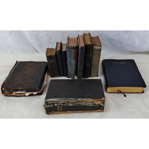 113 - This lot includes 10 vintage religious and literary books. The collection features a 1940's 