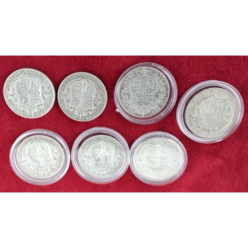 49 - Seven King George V half-crown coins, United Kingdom, dated 1915-1918. Made of silver. Obverse shows... 