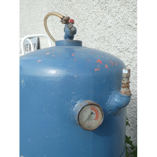 18 - A large vintage air compressor on trolley. (untested)