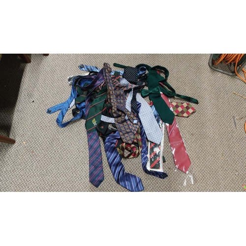 537 - Collection of assorted neckties, featuring a variety of patterns including stripes, geometric design... 