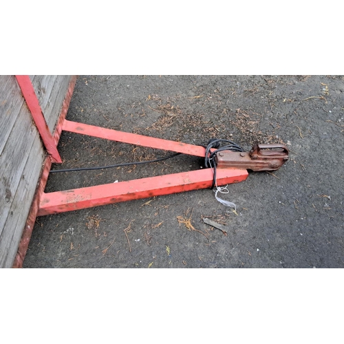 72 - Vintage wooden trailer with red metal frame, single axle.