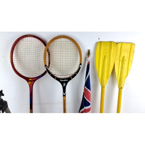 32 - Includes two tennis rackets (Donnay Team 2 and Sondico All Special Bamboo), two yellow paddles, and ... 