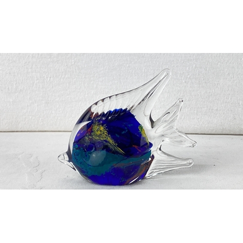 10 - Murano glass fish figurine with blue and red accents, paired with an olive-green glass stingray scul... 