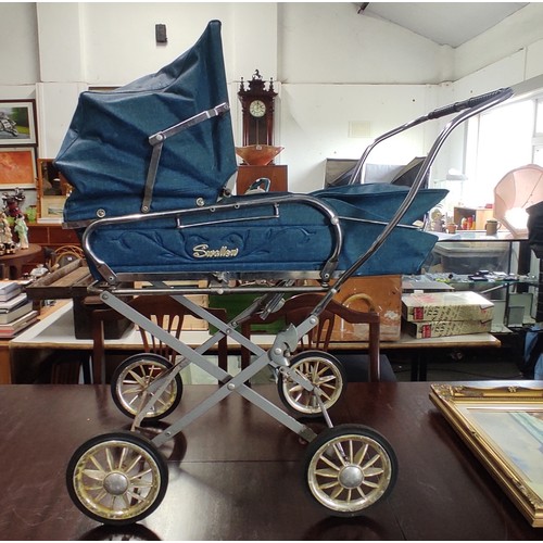 487 - Vintage Swallow stroller, blue fabric with metallic frame and four wheels, from mid-20th century. Cl... 