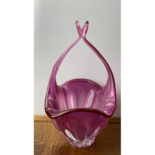 227 - Murano-style handblown glass vase, features vibrant cranberry hues with flowing, scalloped edges and... 