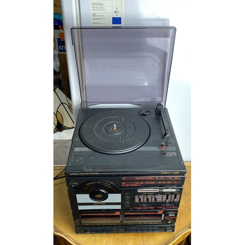 262 - Vintage Compact Disc Midi System with stereo cassette and record player, featuring digital audio tec... 