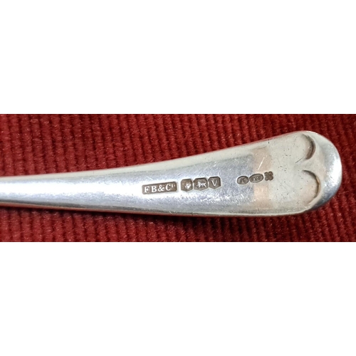 506 - Sterling silver ladle with hallmarks Sheffield 1938,  weight 28.9g.