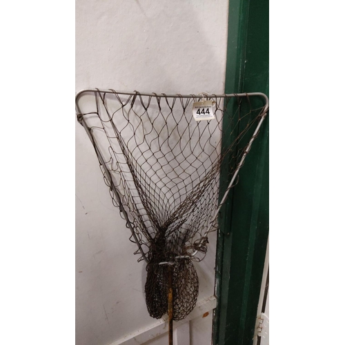 444 - Vintage metal fishing net with wooden handle. Sturdy netting and robust construction.