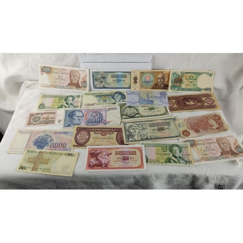 484 - Collection of international banknotes, featuring currencies from Argentina, Poland, Yugoslavia, and ... 