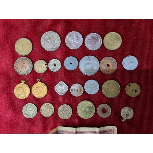 78 - A collection of vintage/ antique coinage & medals.