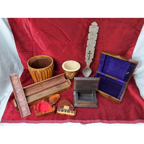 98 - An assortment of items to include carved spoon, plant pots & more.