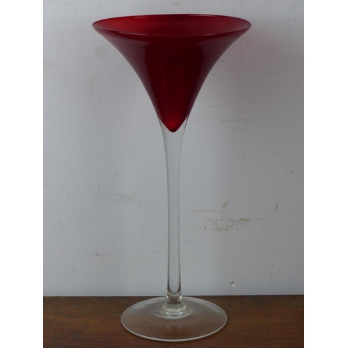 23 - A large novelty champagne glass, measuring approx 40cm tall.