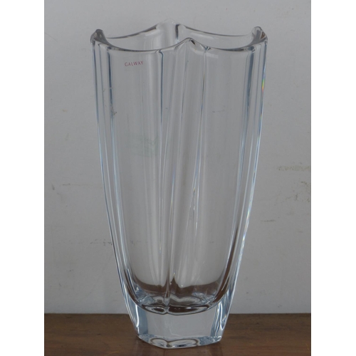 146 - A large Galway crystal vase, measuring 25cm tall.