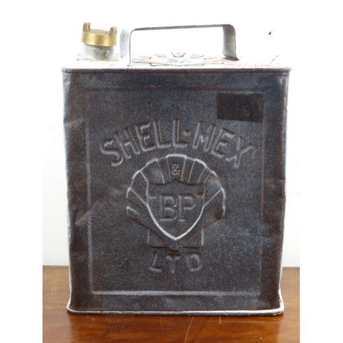 200 - A vintage BP Shell-Mex Ltd 2 gallon petrol can.