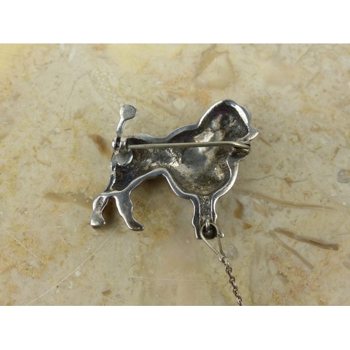 260 - A vintage Sterling Silver 'Poodle' brooch. Weighing .392