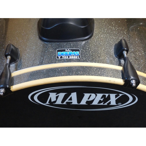 286 - A Mapex drum kit.