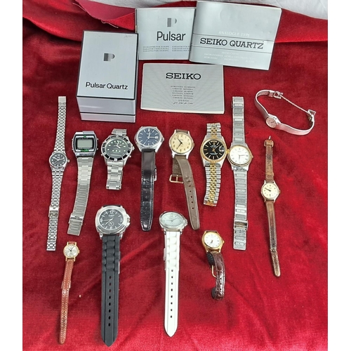 371 - A collection of various vintage/ retro Gents wristwatches.